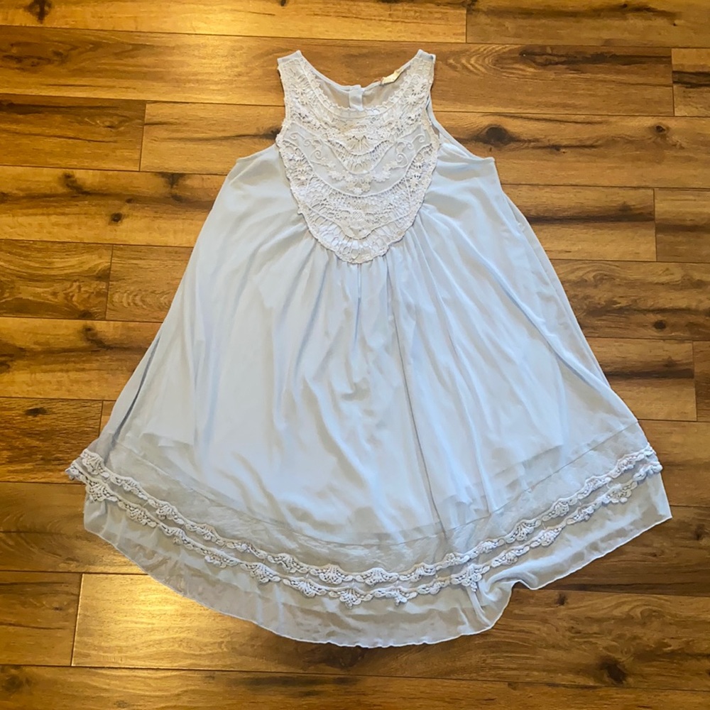 Altar’d state light blue lined flowy dress small